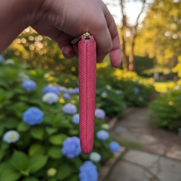 Coach Corner Zip Wristlet Wallet In Confetti Pink (NWT) - Picture 3 of 7